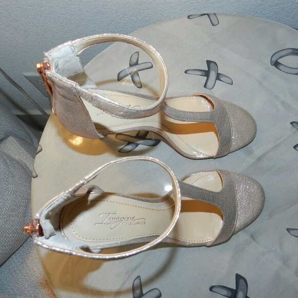 Imagine Vince Camuto Phoebe T-Strap Rose Gold Shimmer Satin Heels Size 6 - Picture 11 of 16